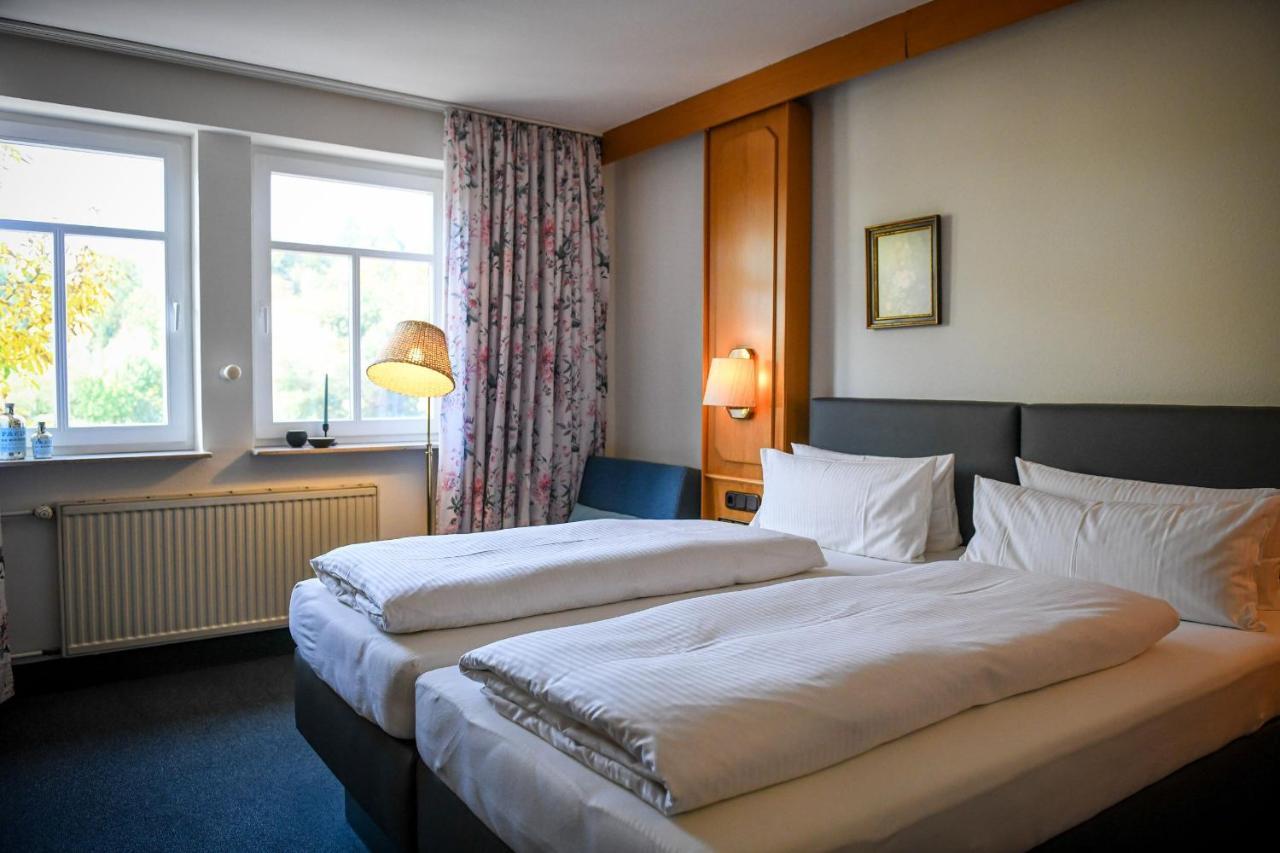 מרקטדנפלד Hotel Mainblick Garni מראה חיצוני תמונה