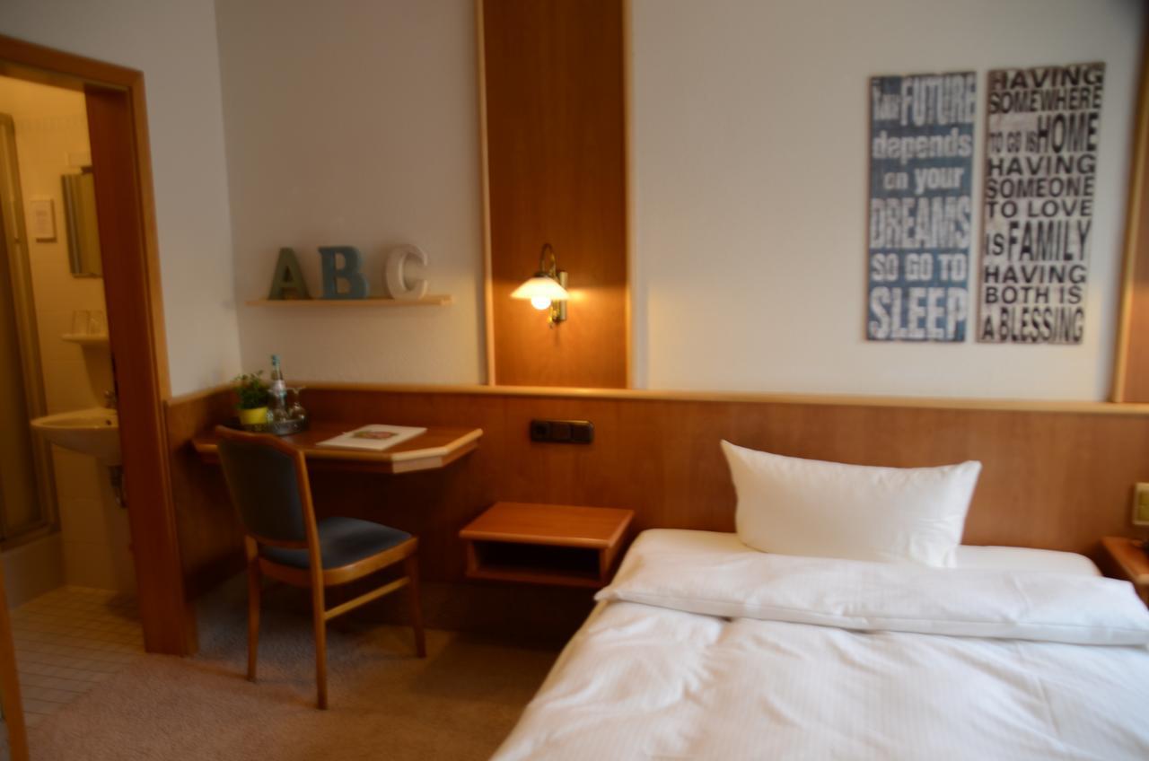 מרקטדנפלד Hotel Mainblick Garni מראה חיצוני תמונה